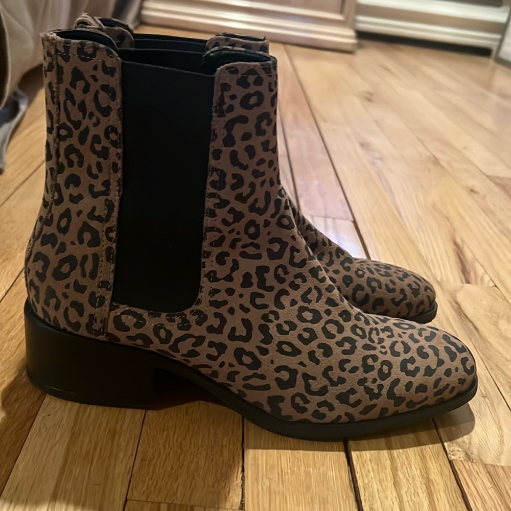 Chelsea boot by Kenneth Cole